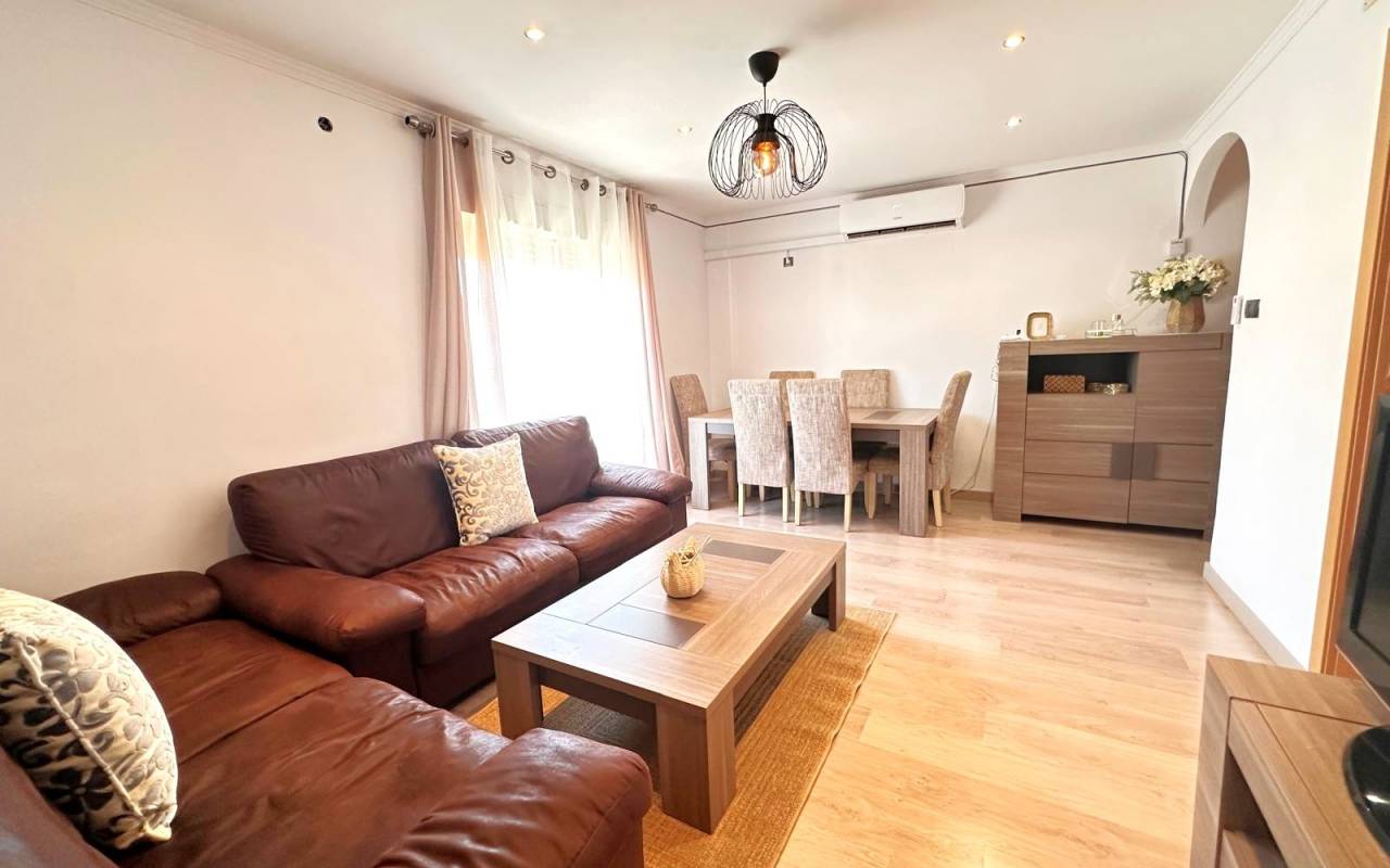 Apartment · Resale · Alicante · ALC037