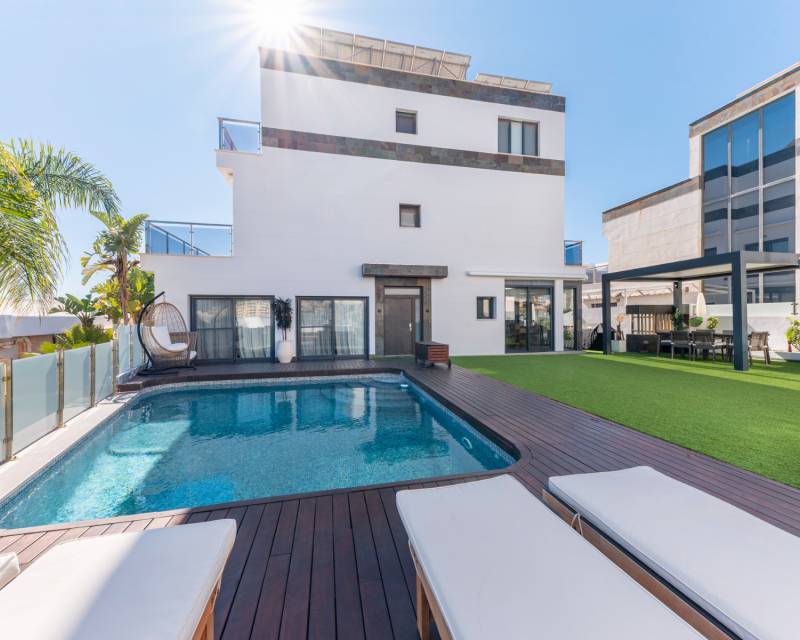 Villa - Resale - Alicante - Cabo de las Huertas